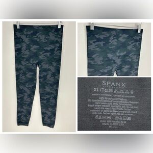 Spanx Look At Me Now 7/8 Seamless Camo Leggings Size XL Green Career Athleisure